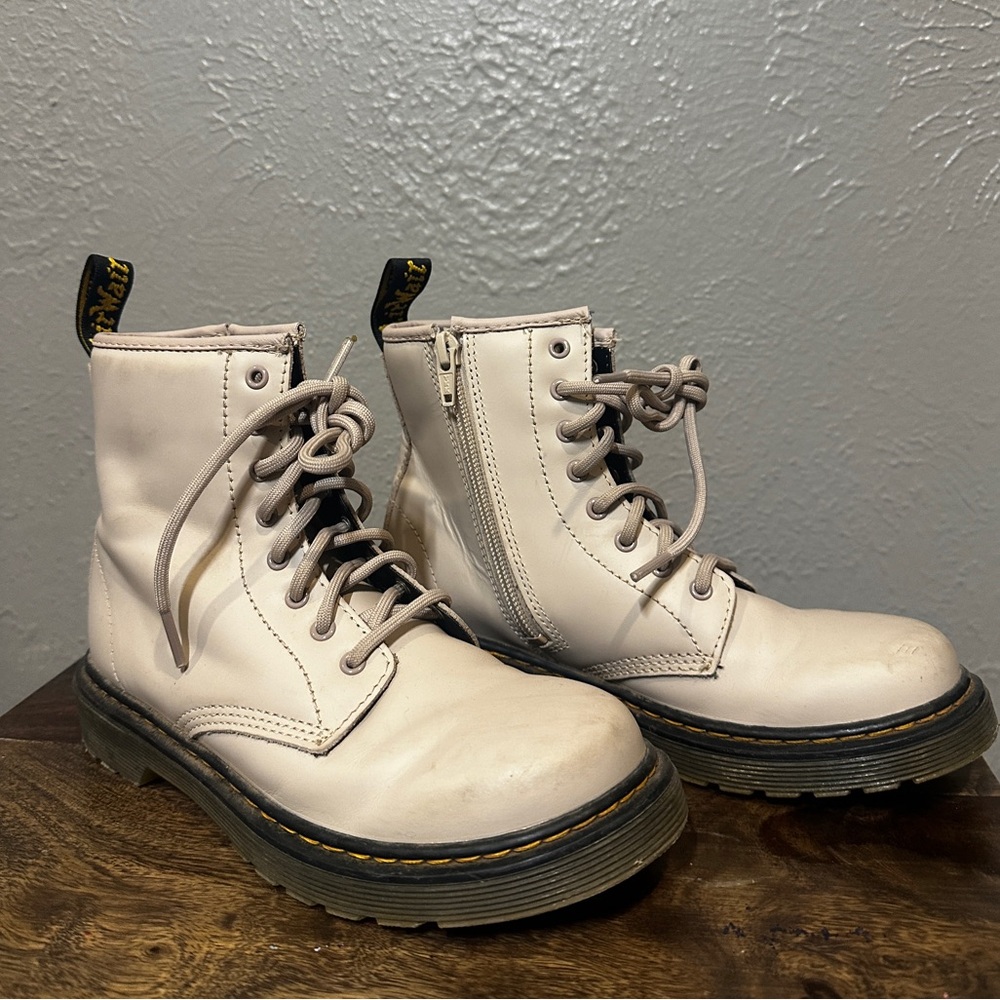 Dr. Martens Beige Lace-Up Boots kids size 3